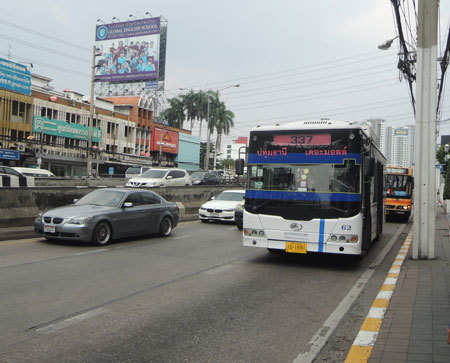 Bus337 Mall Ngam Wong Wan 2