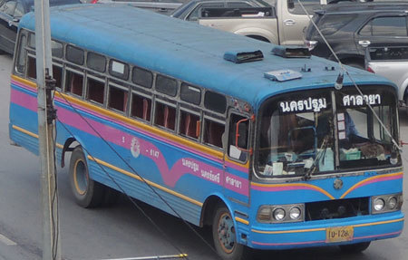 Bus6147