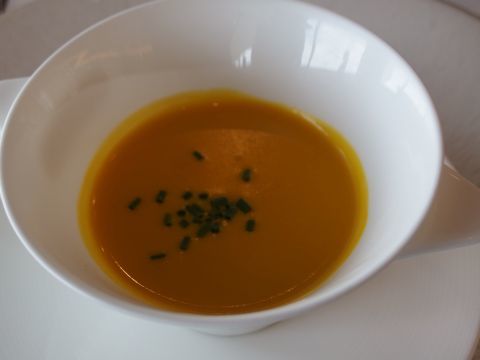 カボチャの冷製スープのすごく美味しいヤツ