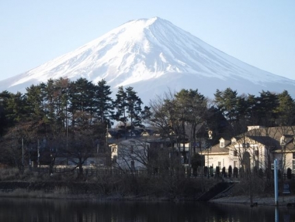 20180304-2-河チャプ1ロイヤルワンドと富士山UP.JPG