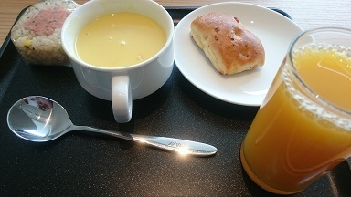 新千歳空港DPラウンジの朝食