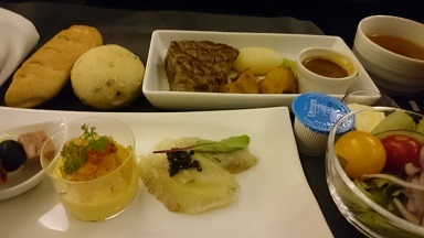 JAL099便の機内食