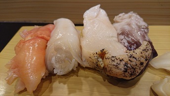 びっくり寿司の貝類